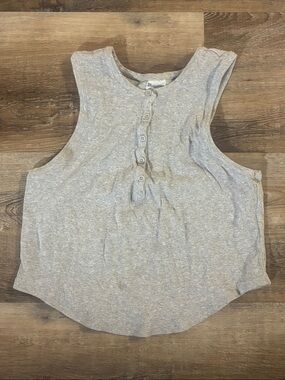 Juniors large ribbed crop tank top